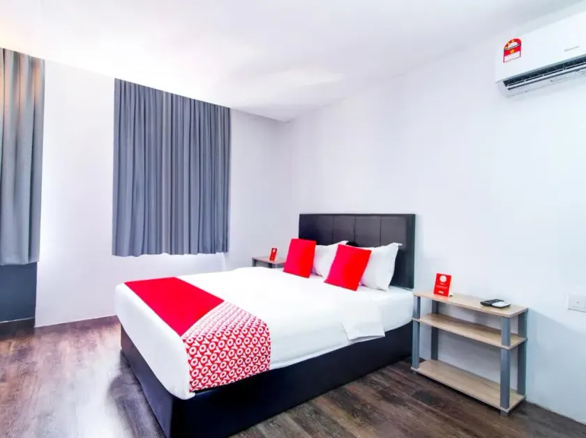 Intime Hotel Kuchai Lama Kuala Lumpur - Image 1