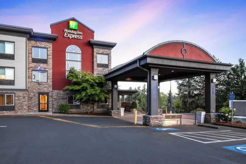 Holiday Inn Express Portland South - Lake Oswego by IHG - Image 1