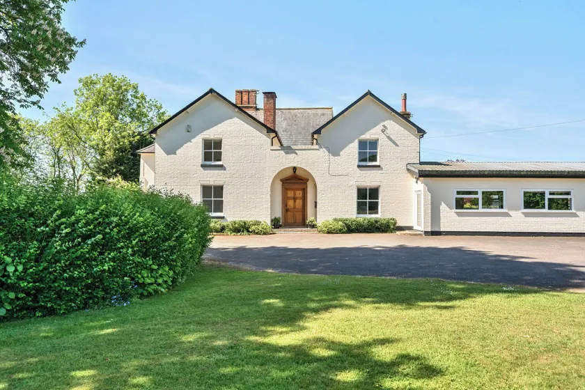 Bedingfield House, nr Debenham - Image 1