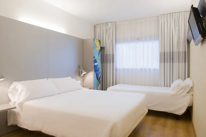 B&B HOTEL Girona 2 - Chambre