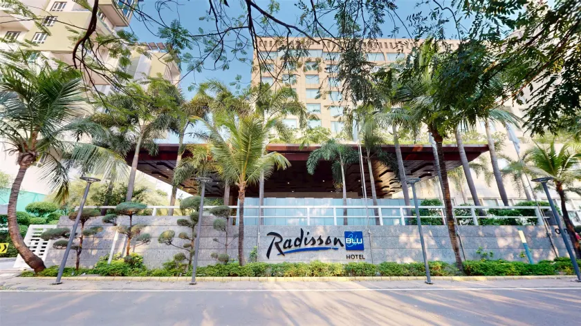 Radisson Blu Hotel, Nagpur - Image 1