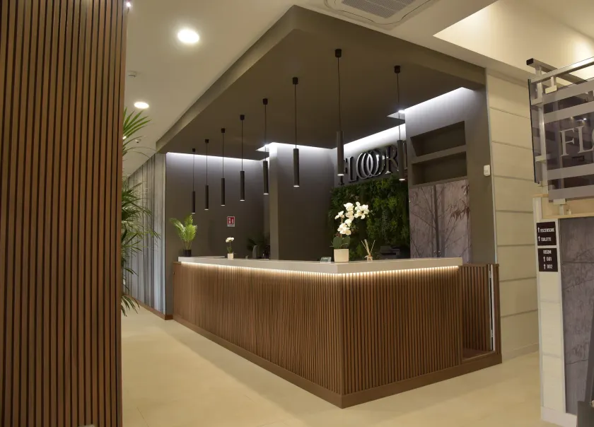 Hotel Floris - Image 1