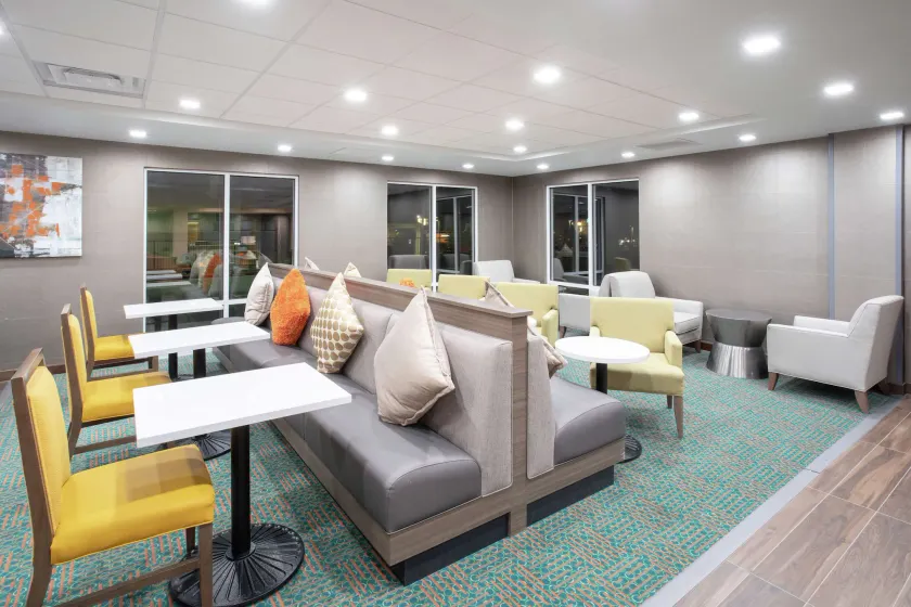 Homewood Suites by Hilton Albuquerque-Journal Center - Image 1