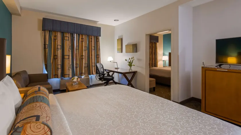 Best Western Plus Liberty Lake Inn - Image 1