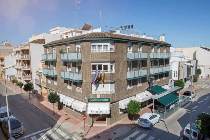 Hotel Teruel - Image 1