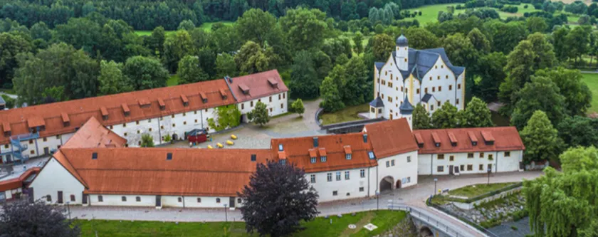 Schlosshotel Klaffenbach - Image 1
