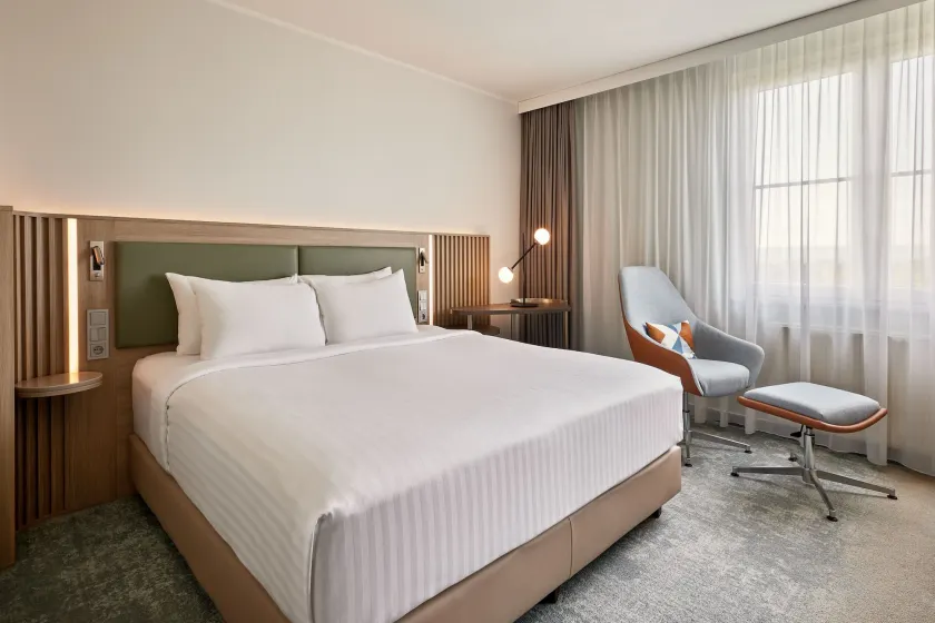 Courtyard by Marriott Dortmund - Image 1