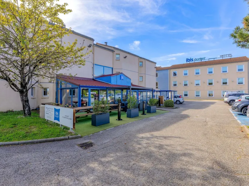 Ibis Budget Lyon Est Saint Quentin Fallavier - Image 1