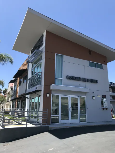 Castaway Motel - Image 1