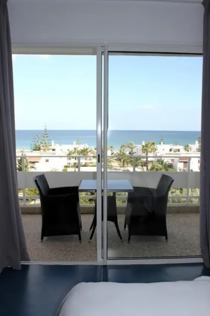 Hôtel Lyla confort - Image 1
