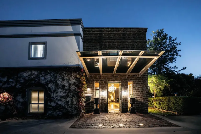 de Russie Boutique Hotel - Image 1