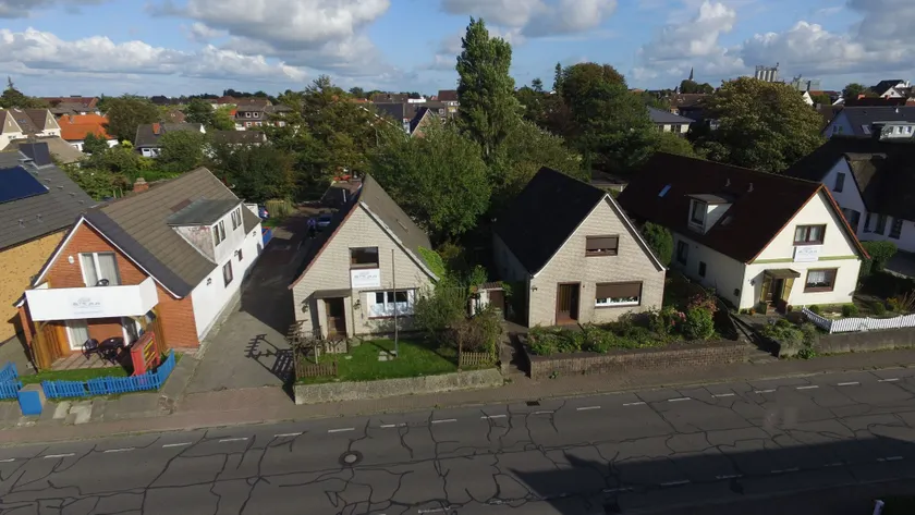 Hotel Dorfkrug Büsum - günstige Altbauzimmer Am Oland - Image 1