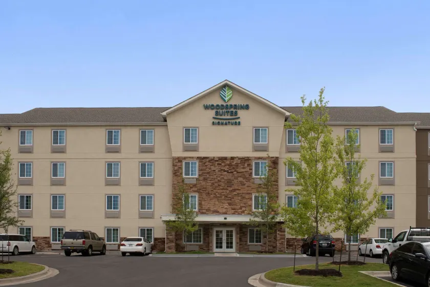 WoodSpring Suites Austin South Central I-35 - Image 1