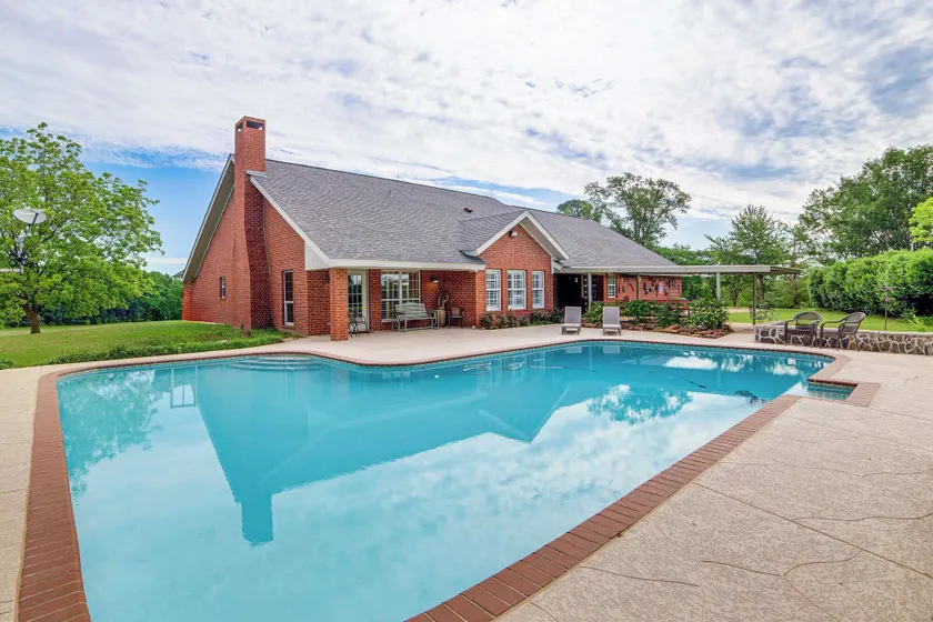 Tranquil Family Retreat: 4 Mi to Dtwn Winnsboro! - Image 1