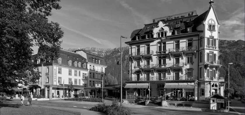 Carlton-Europe Vintage Adults Hotel - Image 1