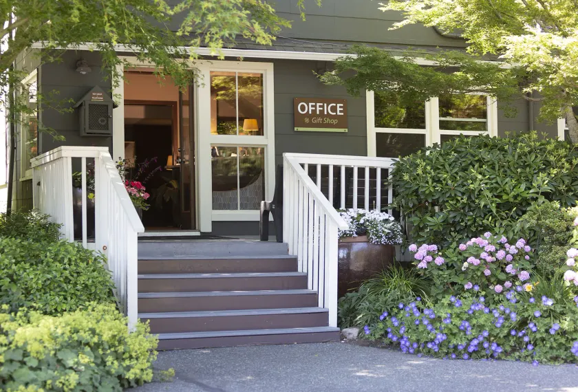 Earthbox Inn & Spa - Image 1