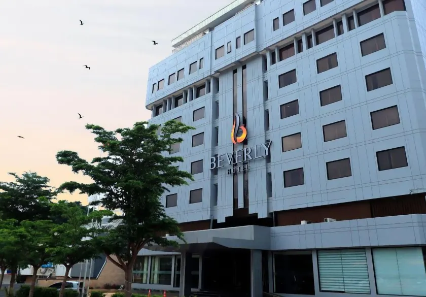 Beverly Hotel Batam - Image 1
