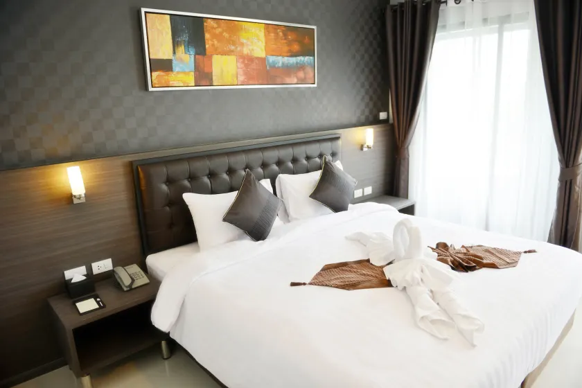 Picnic Hotel Bangkok - Rang Nam - Image 1