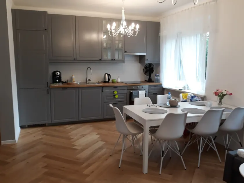 2 Bedroom City Center Apartment - Image 1