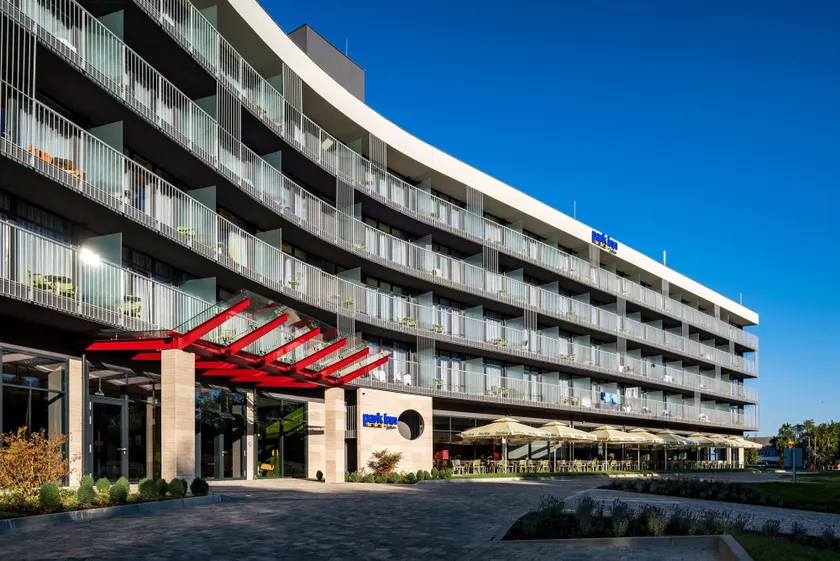 Park Inn by Radisson Zalakaros Hotel & Spa - All inclusive - Image 1