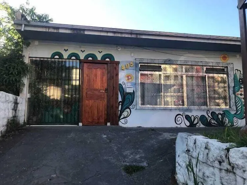 Hostel Pantanal Em Florianópolis - Image 1