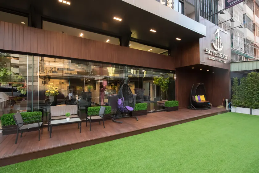 Sovereign Group Hotel at Pratunam - Image 1