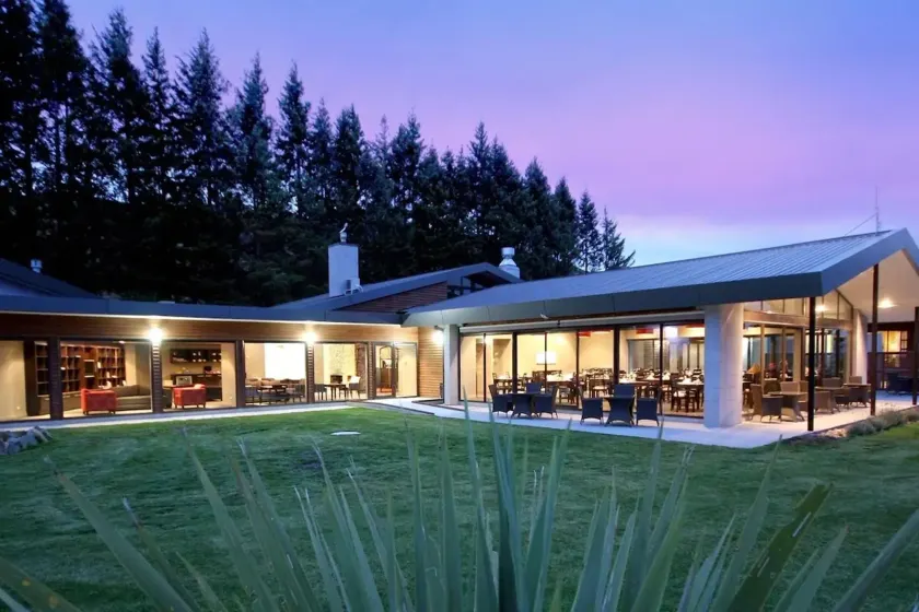 Braemar Lodge And Spa - Image 1