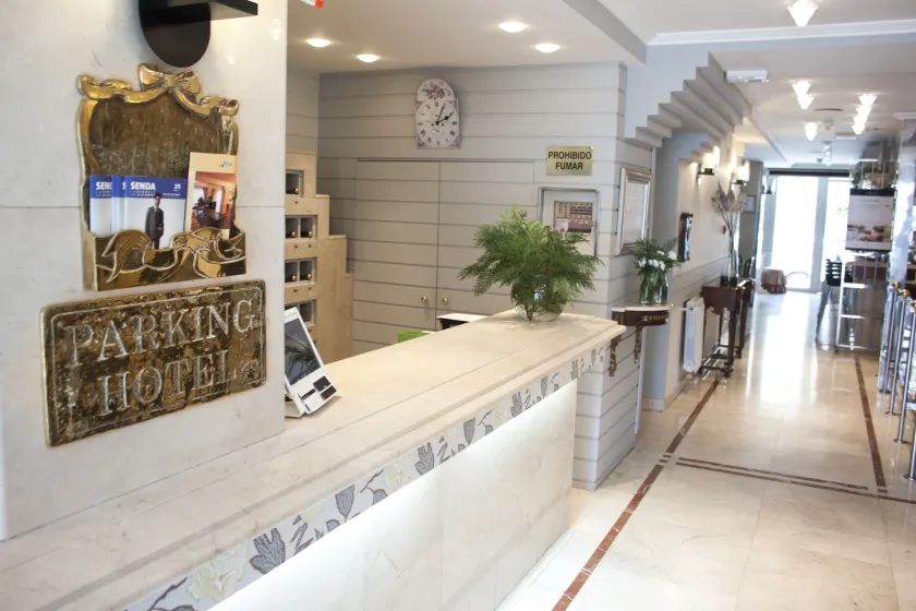 Hotel Maria Luisa - Image 1