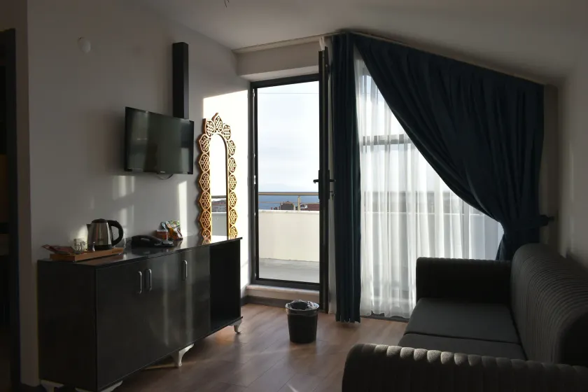 Avcilar Garden Hotel - Image 1