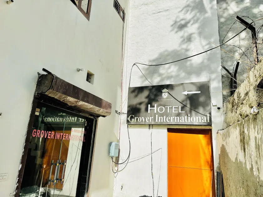 Grover international hotel - Image 1