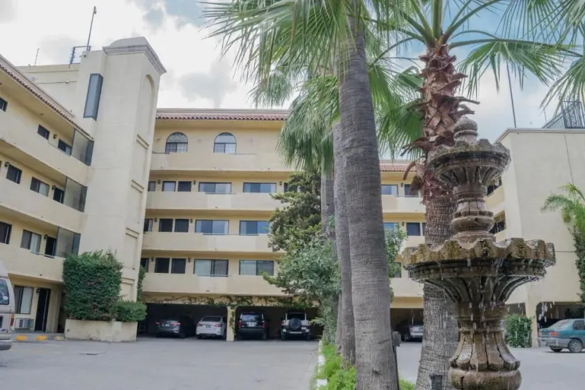 Hotel America - Image 1