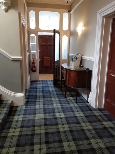 Kingswood Guest House - Image 1