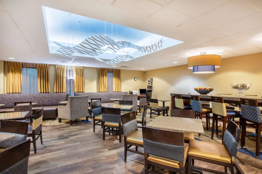 Hampton Inn Fishkill - Hall