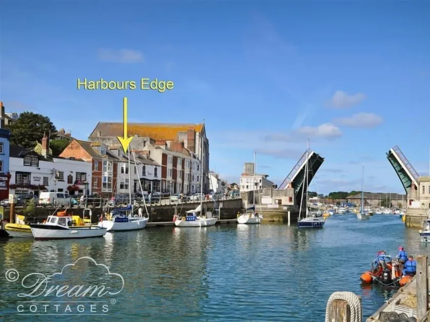 Harbour Edge - Image 1