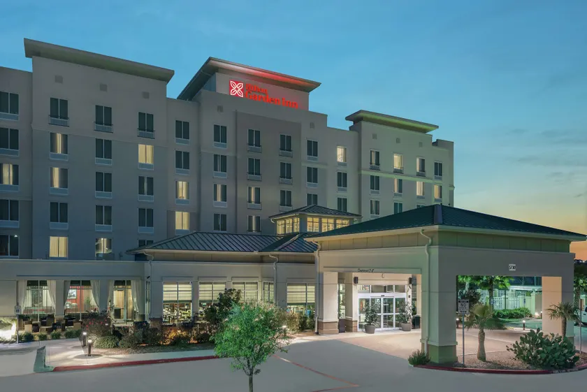 Hilton Garden Inn San Antonio At The Rim - Image 1