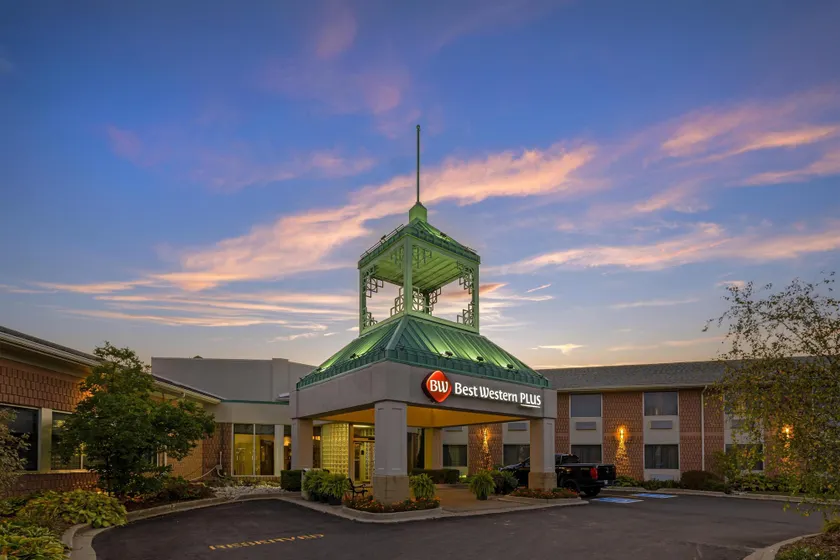 Best Western Plus Stoneridge Inn & Conference Centre London Ontario - Image 1
