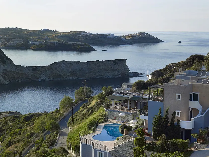 Erivolos Studios & Apartments - Image 1