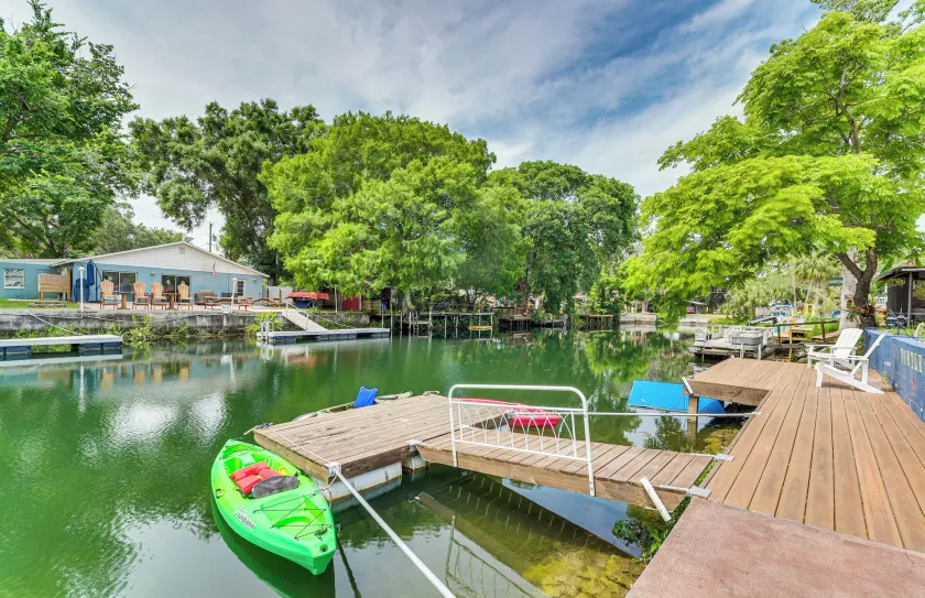 Waterfront Weeki Wachee Home w/ Fire Pit! - Image 1