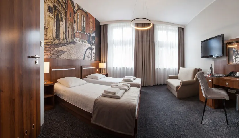 Hotel Downtown Kraków - Image 1