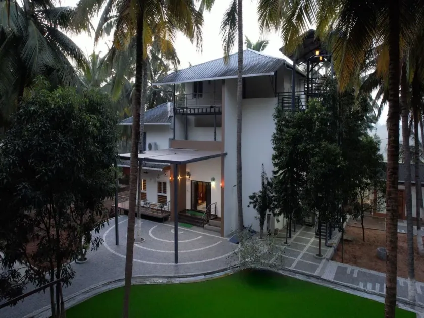 Winners Hill Resorts - Image 1