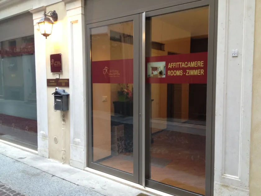 Hotel Leon D'Oro - Image 1