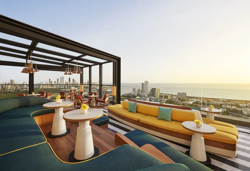 Four Seasons Hotel Mumbai - Image 1