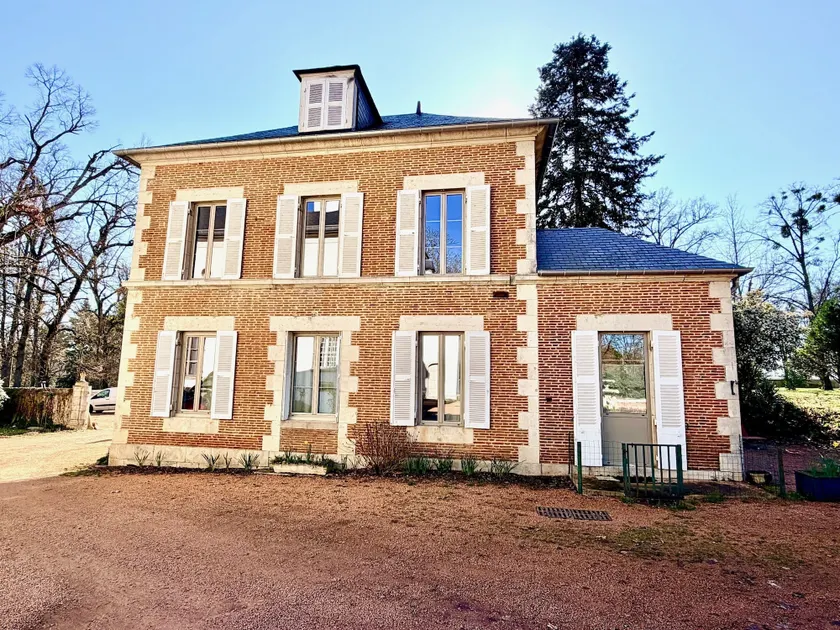 Chambres d'hôtes Vichy : Château de Charmeil - Image 1