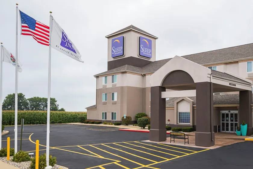Sleep Inn And Suites Danville - Image 1