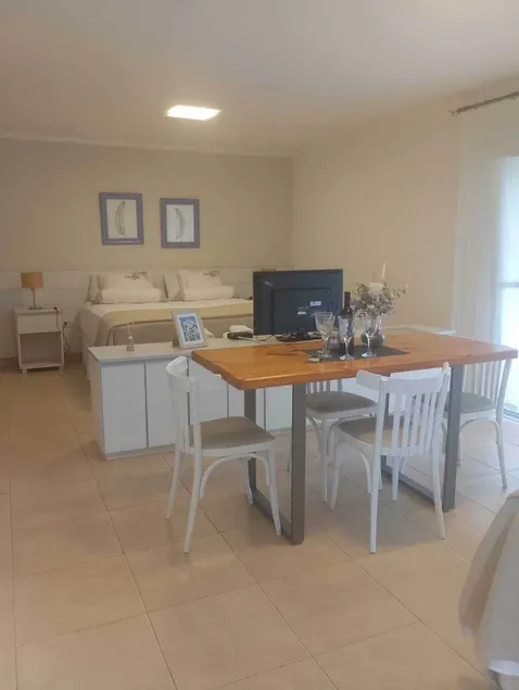 Monoambiente de Categoría - Image 1