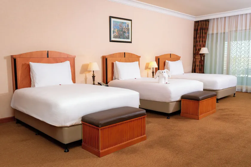 Al Raha Beach Resort & Spa - Image 1