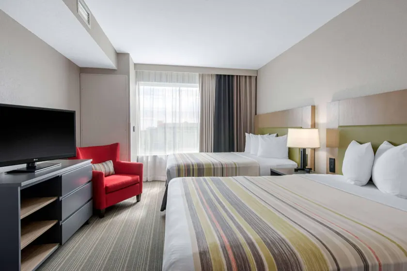 Country Inn & Suites by Radisson, Green Bay East, WI - Image 1
