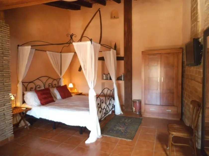 La Casa Mora - Image 1