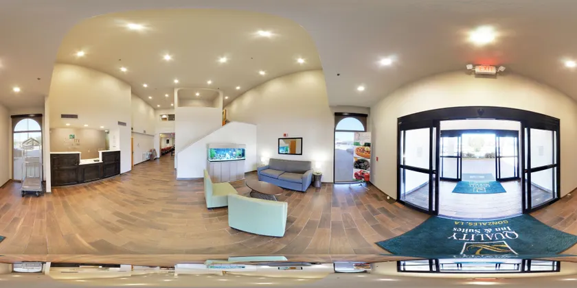 Quality Inn & Suites Near Tanger Outlet Mall - Entrée intérieure