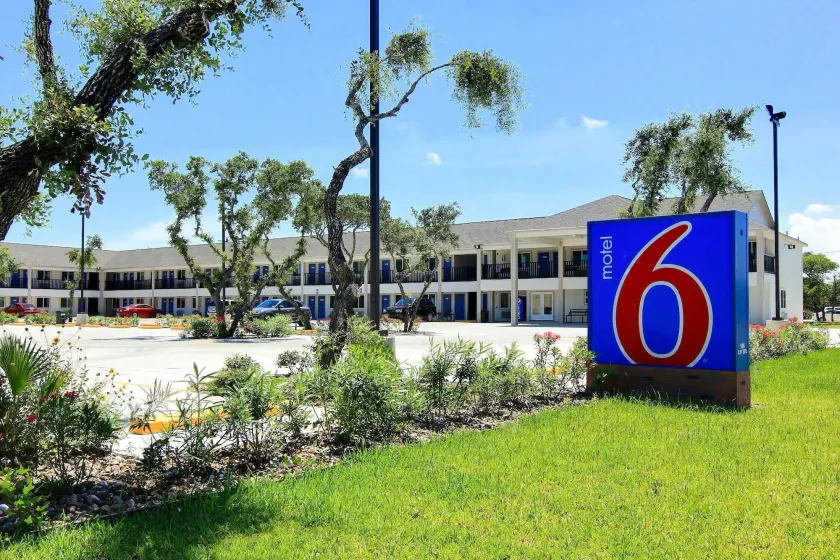 Motel 6-Rockport, TX - Image 1